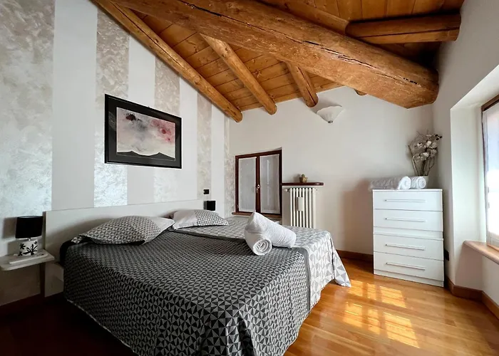 Casa Cele